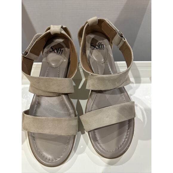 Sofft Sandals Suede Leather Cross Over Strap Size 10 M - Picture 2 of 5